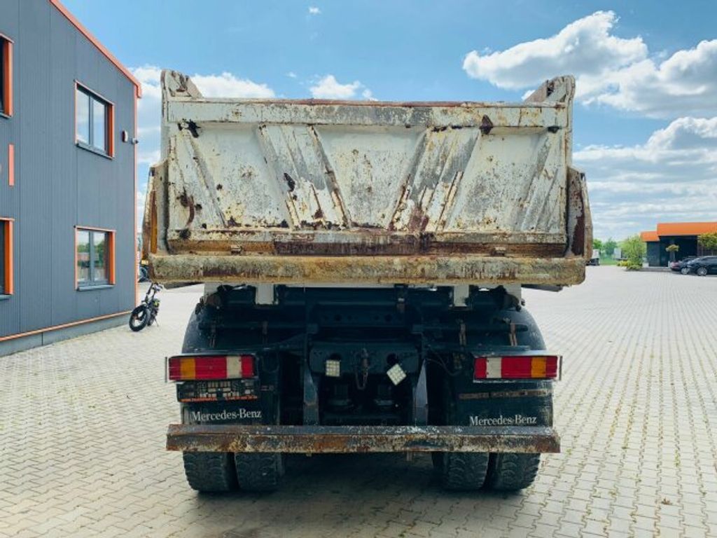 Mercedes-Benz  (5)