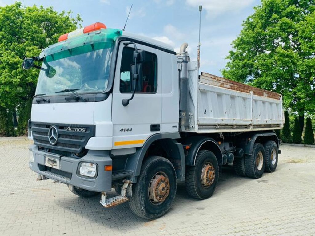 Mercedes-Benz  (7)