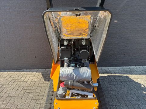 Eurotrac SK10 Mini Skidsteerloader Nieuw KUBOTA STAGE V | Van Nierop BV [13]