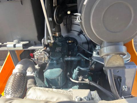 Eurotrac SK10 Mini Skidsteerloader Nieuw KUBOTA STAGE V | Van Nierop BV [24]