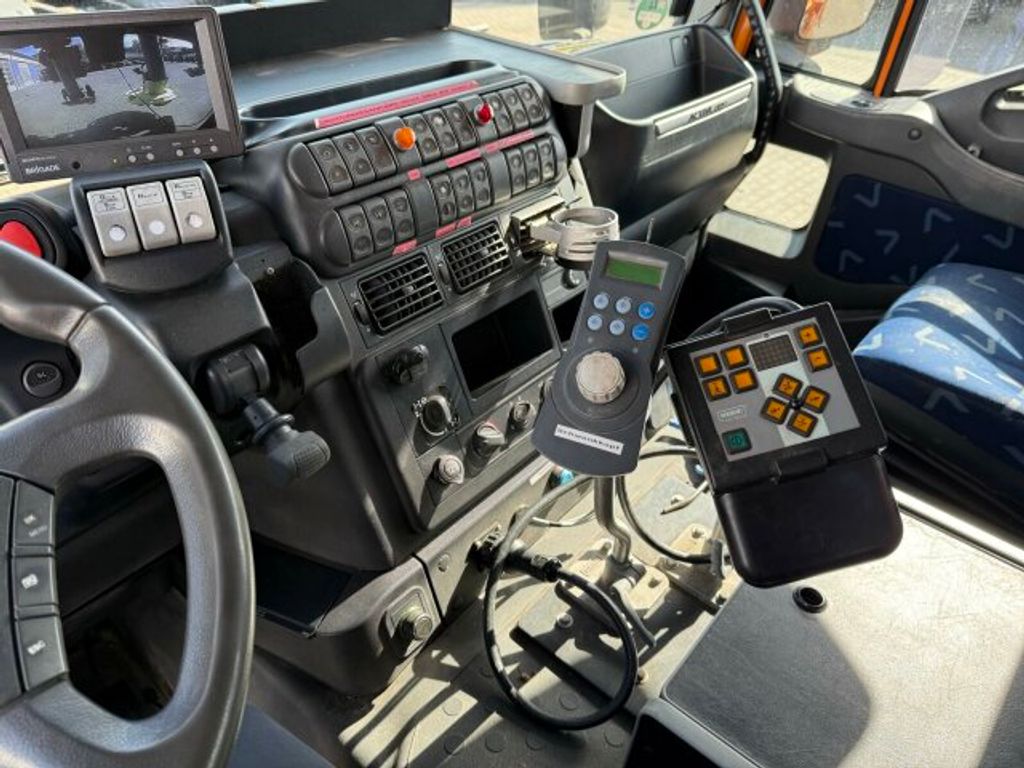 Iveco  (10)
