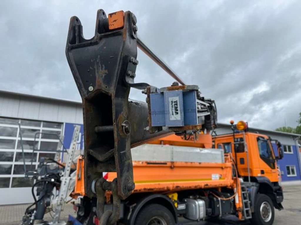 Iveco  (9)