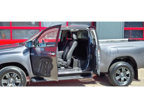 Toyota Hilux 2.4 D-4D 4x4 Automaat | Companjen Bedrijfswagens BV [30]