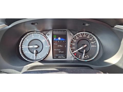 Toyota Hilux 2.4 D-4D 4x4 Automaat | Companjen Bedrijfswagens BV [38]