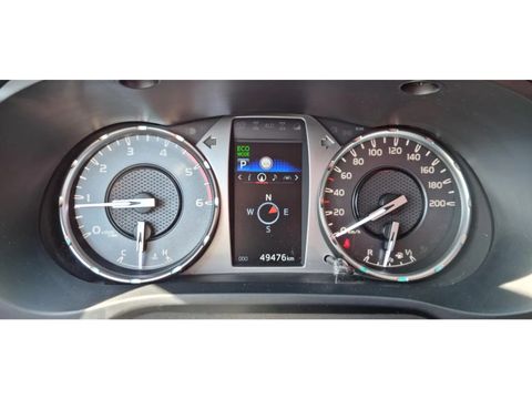 Toyota Hilux 2.4 D-4D 4x4 Automaat | Companjen Bedrijfswagens BV [43]