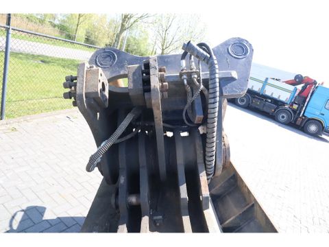 Agder
TILT BUCKET | GRADING BUCKET | S90 - G90 | 2000 L | Hulleman Trucks [13]