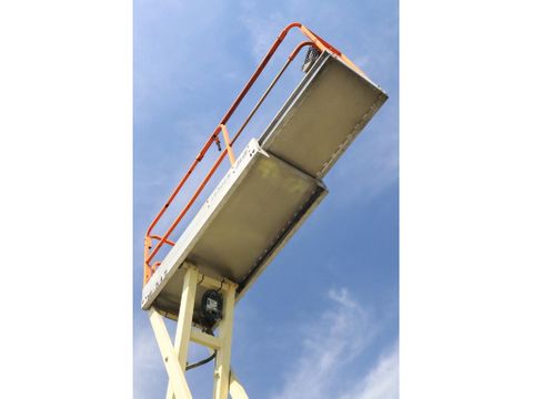 JLG
1930 ES | 7.7 METER | 230 KG | Hulleman Trucks [12]