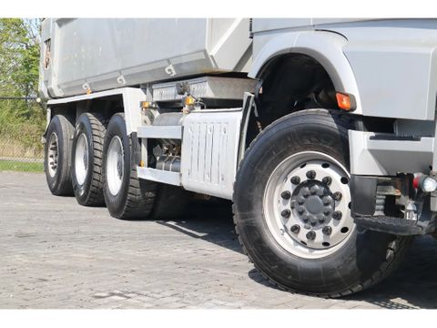 Mercedes-Benz
| 8X4 | BIG AXLES | RETARDER | LOW KM! | EURO 6 | Hulleman Trucks [14]