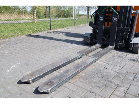 Still
FM-X 17 | EXTENDING FORKS | SIDESHIFT | 5.75 M | Hulleman Trucks [10]