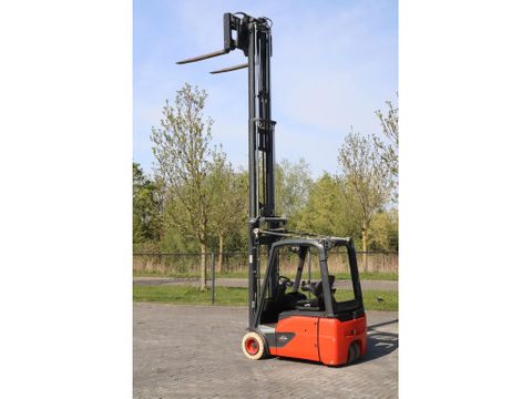 Linde
E18 -02 | ROTATOR FORKS | SIDESHIFT | Hulleman Trucks [9]