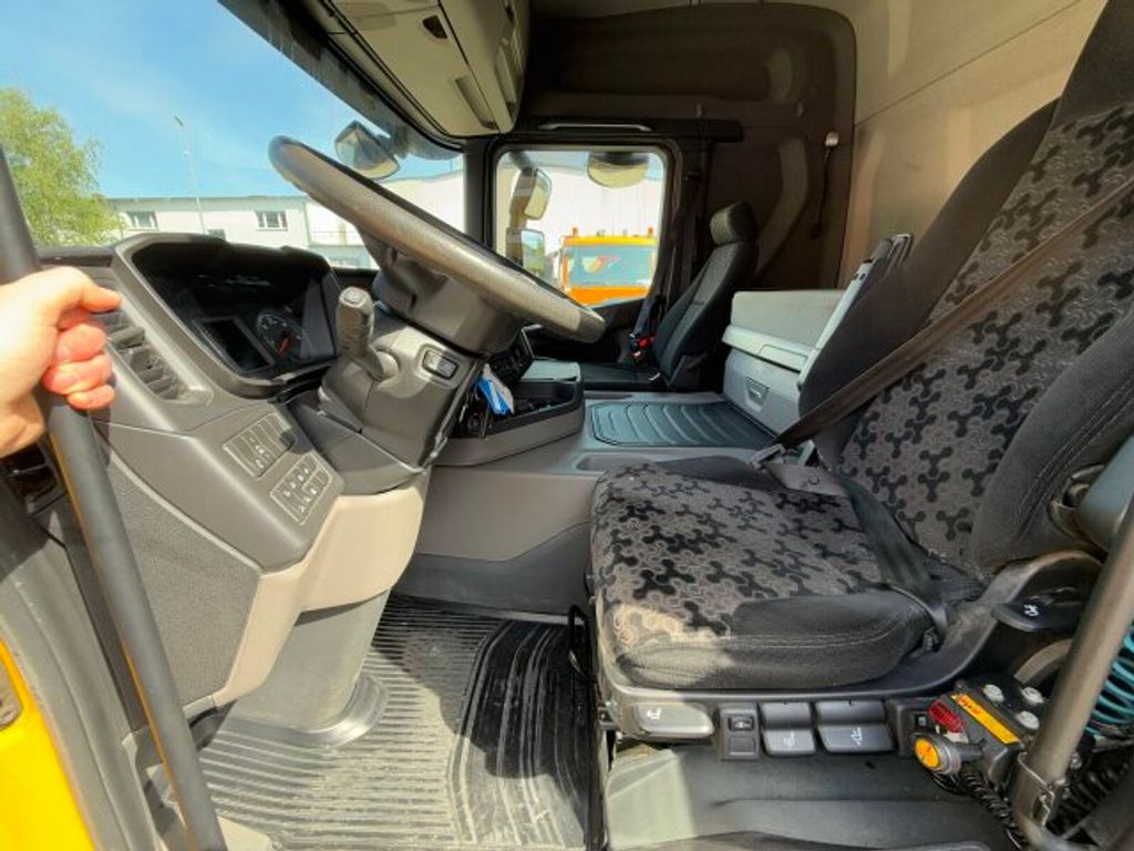 Scania  (7)