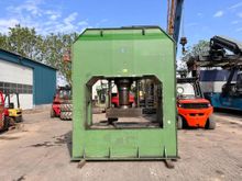 van de Graaf HVK-300  PRES | Brabant AG Industrie [1]