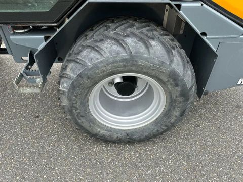 Giant G2700 X-TRA HD | Used Machinery Trading B.V. [28]