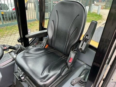 Giant G2700 X-TRA HD | Used Machinery Trading B.V. [31]