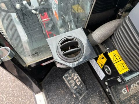 Giant G2700 X-TRA HD | Used Machinery Trading B.V. [38]