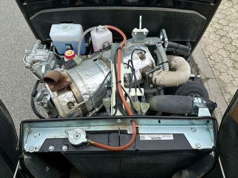 Giant G2700 X-TRA HD | Used Machinery Trading B.V. [48]