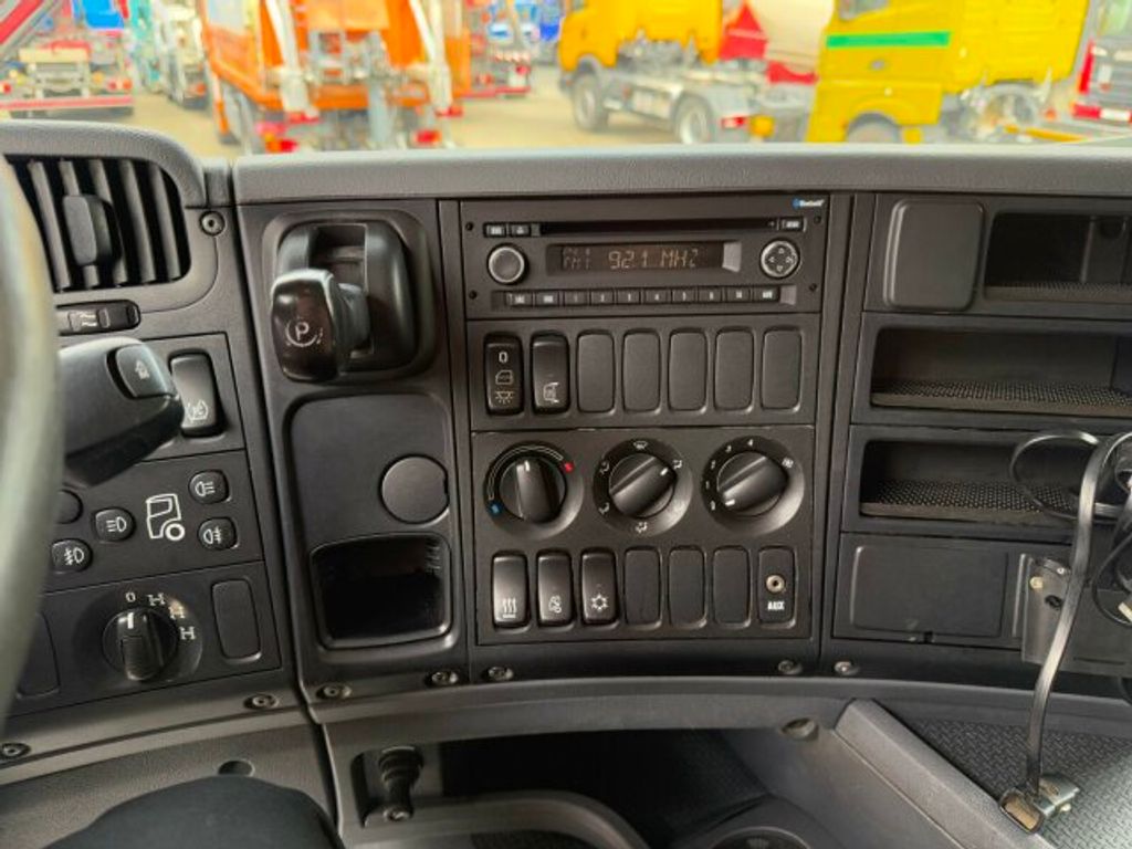 Scania  (11)