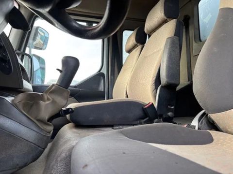 Renault DXI FULL STEEL SUSPENSION 3-WAY KIPPER (8 GEARS MANUAL GEARBOX / FULL STEEL SUSPENSION / 3-SEATS / P.T.O. / ETC) | Engel Trucks B.V. [10]