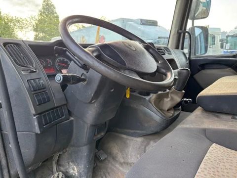 Renault DXI FULL STEEL SUSPENSION 3-WAY KIPPER (8 GEARS MANUAL GEARBOX / FULL STEEL SUSPENSION / 3-SEATS / P.T.O. / ETC) | Engel Trucks B.V. [9]