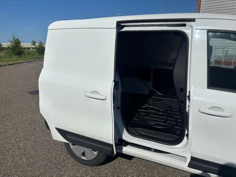 Nissan N-Connecta L1 45 kWh Automaat Airco Cruisecontrol NIEUW BPM VRIJ | Van Nierop BV [10]