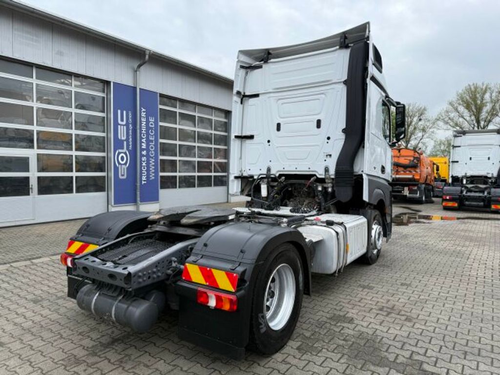 Mercedes-Benz  (3)