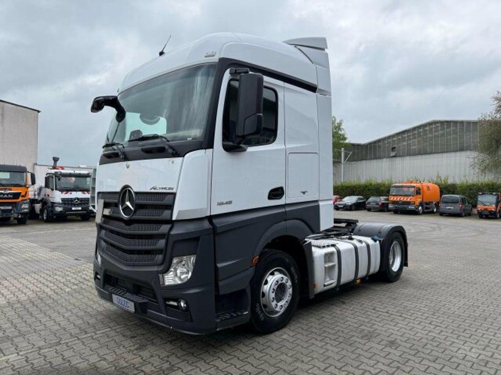 Mercedes-Benz  (7)