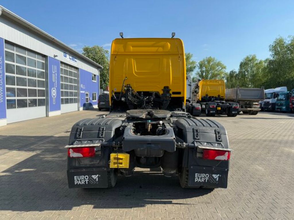 Scania  (4)
