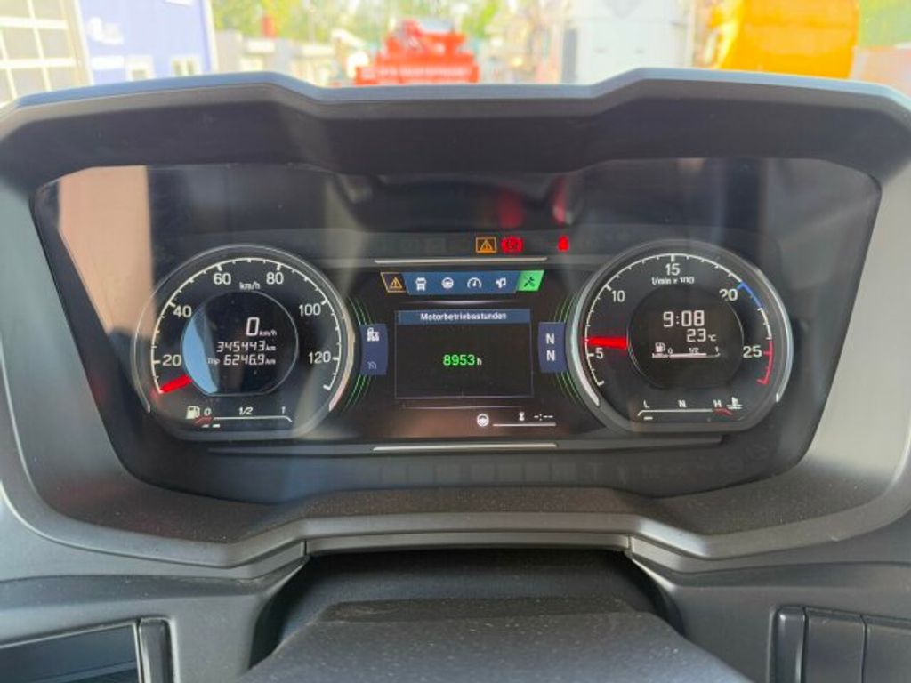 Scania  (10)