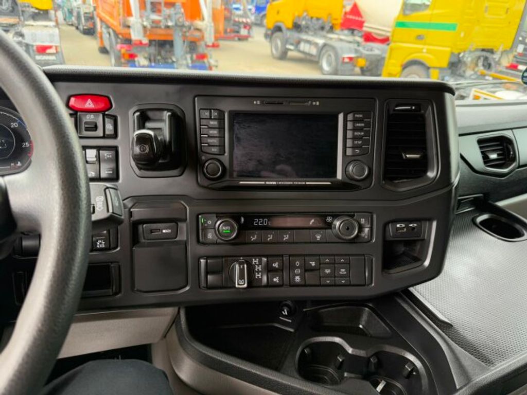 Scania  (11)