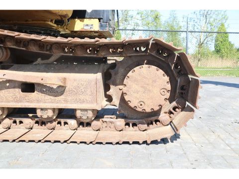 Caterpillar
312 DL | BUCKET | QUICK COUPLER | DOZER BLADE | Hulleman Trucks [10]