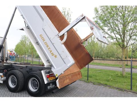 Renault
| 8X4 | RETARDER | BIG AXLES | 154.000 KM | EURO 6 | Hulleman Trucks [9]