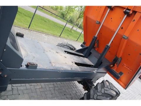 Davino
D12 | 4X4| DUMPER | 18 TON | DV 100 / 912 | Hulleman Trucks [12]