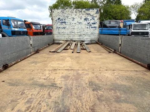 Mercedes-Benz 814 (6-CILINDER) WITH OPEN (TENT) BOX & ALUMNIUM SIDE BORDS (MANUAL GEARBOX / 3TH SEAT IN CABIN) | Engel Trucks B.V. [6]