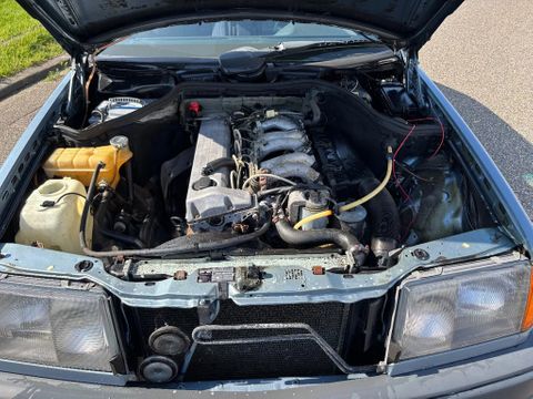 Mercedes-Benz W124 Automaat Trekhaak Schuifdak MARGE | Van Nierop BV [7]