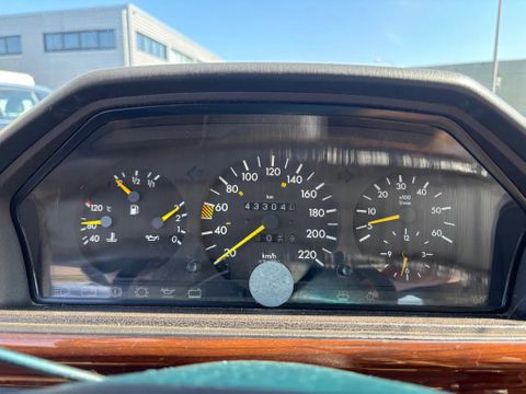 Mercedes-Benz W124 Automaat Airco Trekhaak Cruisecontrol MARGE | Van Nierop BV [14]