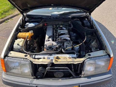 Mercedes-Benz W124 Automaat Airco Trekhaak Cruisecontrol MARGE | Van Nierop BV [16]