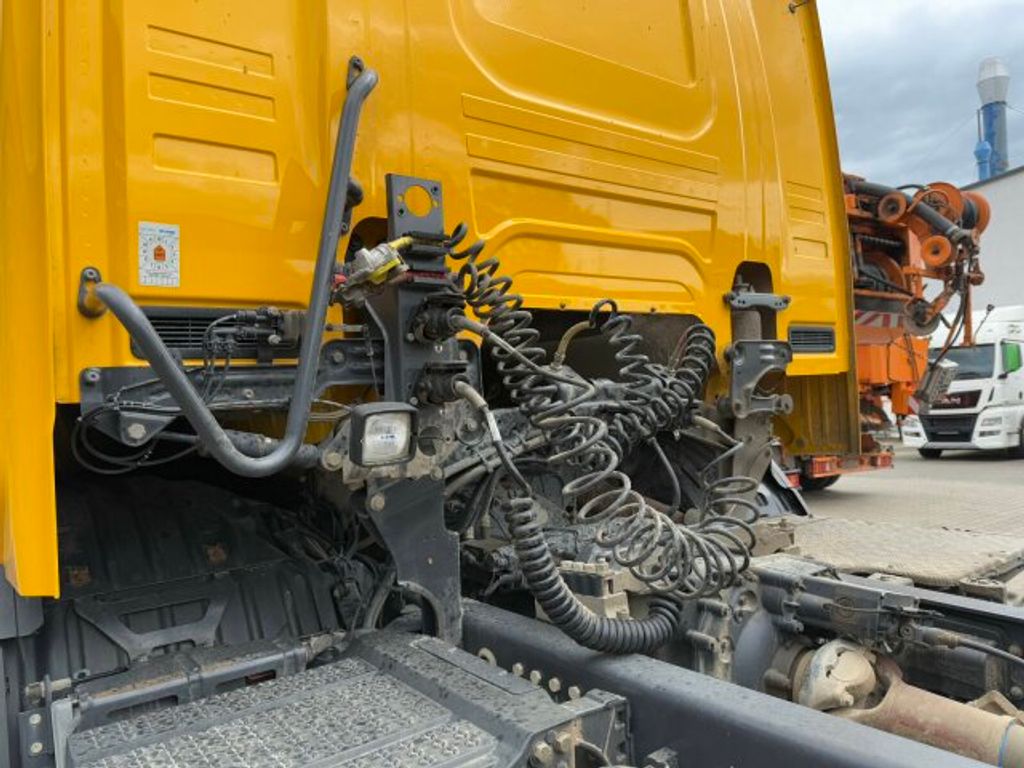 Scania  (14)