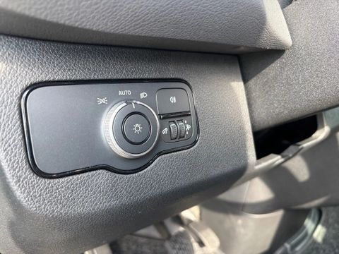 Mercedes-Benz 317CDI Dubbelcabine Openlaadbak Airco 3500KG Trekhaak 15900KM BPM VRIJ  10 x op voorraad | Van Nierop BV [11]