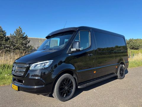 Mercedes-Benz 319CDI L2H1 Dubbelcabine 6+1 Pers Automaat Airco Cruisecontrol 3500KG Trekhaak NIEUW BPM VRIJ | Van Nierop BV [1]