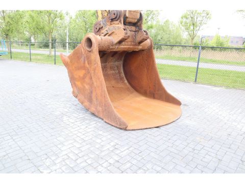 Caterpillar
374 FL | BUCKET | QUICK COUPLER | AIRCO | Hulleman Trucks [8]