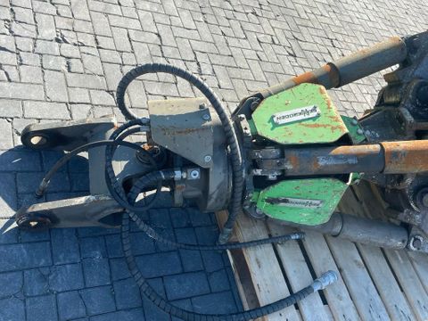 Sennebogen
SGM-800.40-4 | ORANGE PEEL GRAPPLE | POLYGRAB | GREIFER | Hulleman Trucks [12]