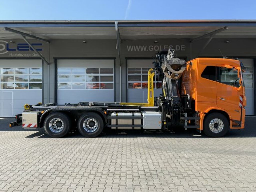 Volvo  (2)