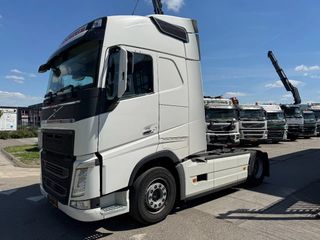 volvo-fh-460-4x2-euro-6-skirts-dutch-truck