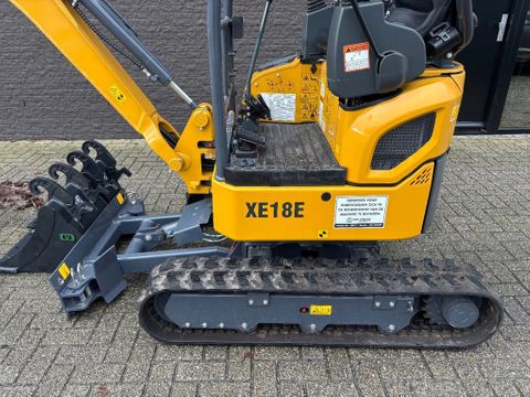 XCMG XE18E Rups Graafmachine Snelwissel 3 Bakken  NIEUW 5X OP VOORRAAD | Van Nierop BV [11]