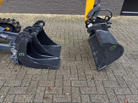 XCMG XE18E Rups Graafmachine Snelwissel 3 Bakken  NIEUW 5X OP VOORRAAD | Van Nierop BV [6]