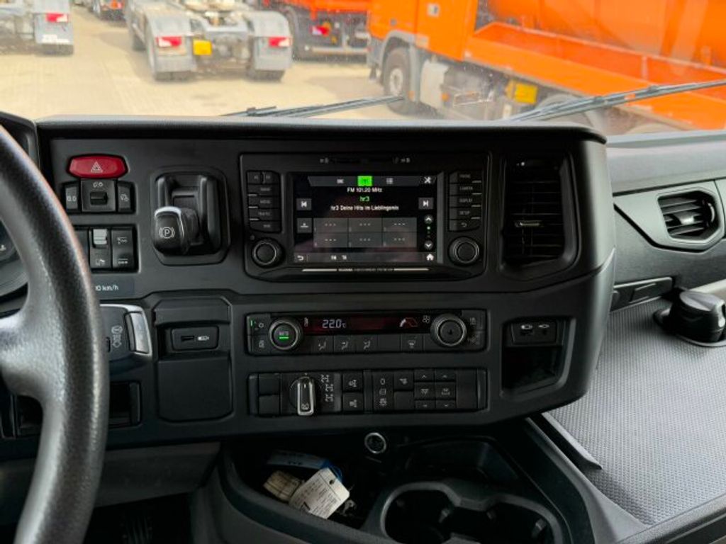Scania  (11)