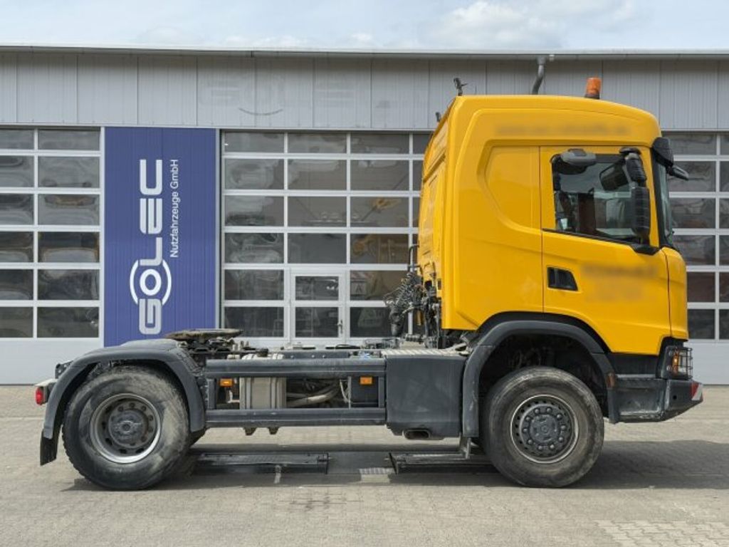 Scania  (2)