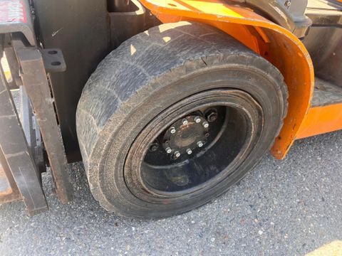 Hyundai 30D-7E | Brabant AG Industrie [8]