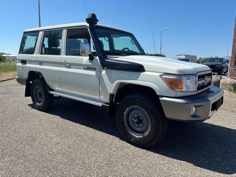 Toyota LX LANG 5 PERSOONS 4x4 Airco 4.2 6 Cilinder Diesel | Van Nierop BV [3]
