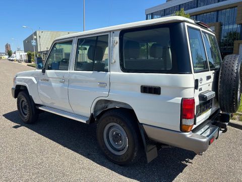 Toyota LX LANG 5 PERSOONS 4x4 Airco 4.2 6 Cilinder Diesel | Van Nierop BV [4]